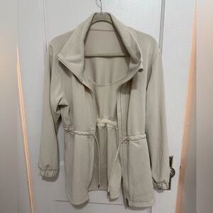 Lululemon Women's Cream Jacket